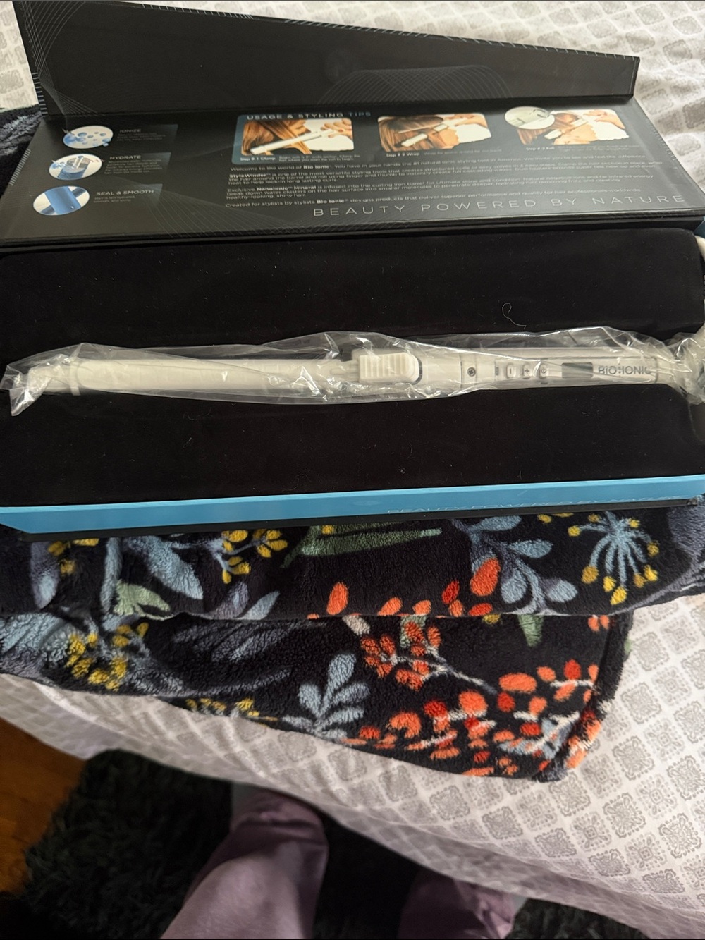 Styling Iron Box - Picture 2 of 3